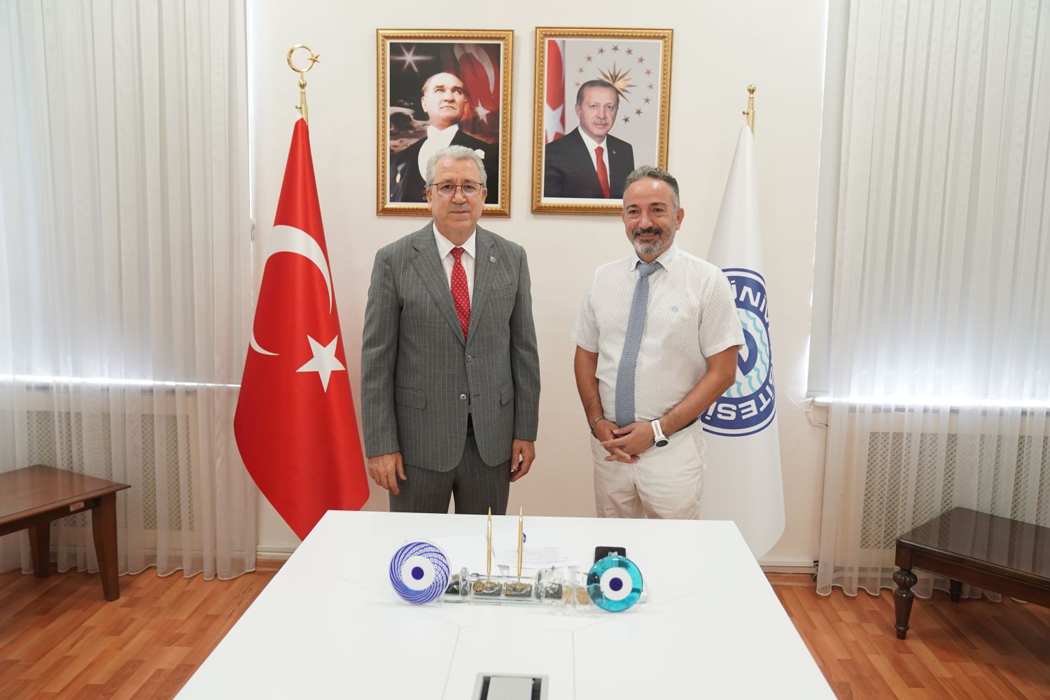 Egeli akademisyen Azerbaycan’da bir ilki gerçekleştirdi