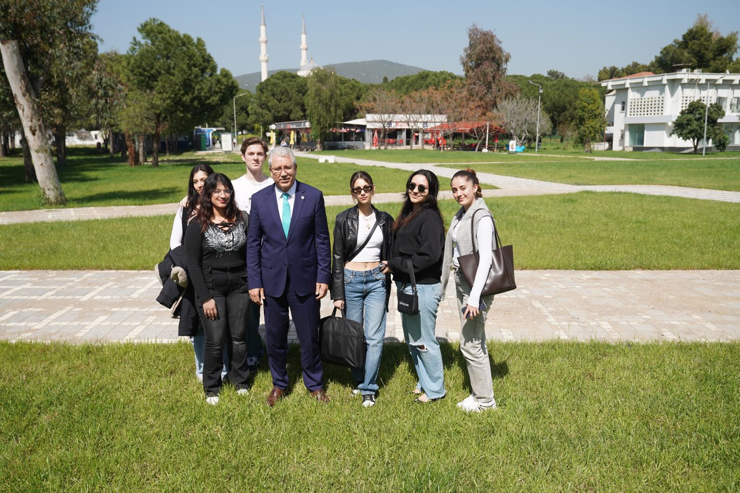 EÜ, Greenmetric’te 88’inci sıraya yükselerek Türkiye ve Ege Bölgesi’nde liderliğini pekiştirdi