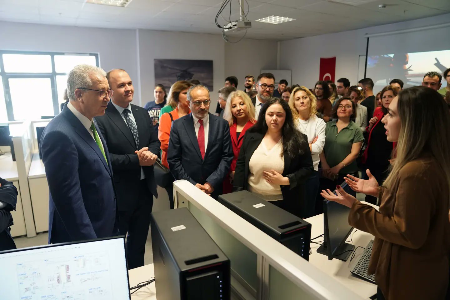 EÜ’de laboratuvarların alt yapısı yeni nesil cihaz ve teknolojilerle donatıldı