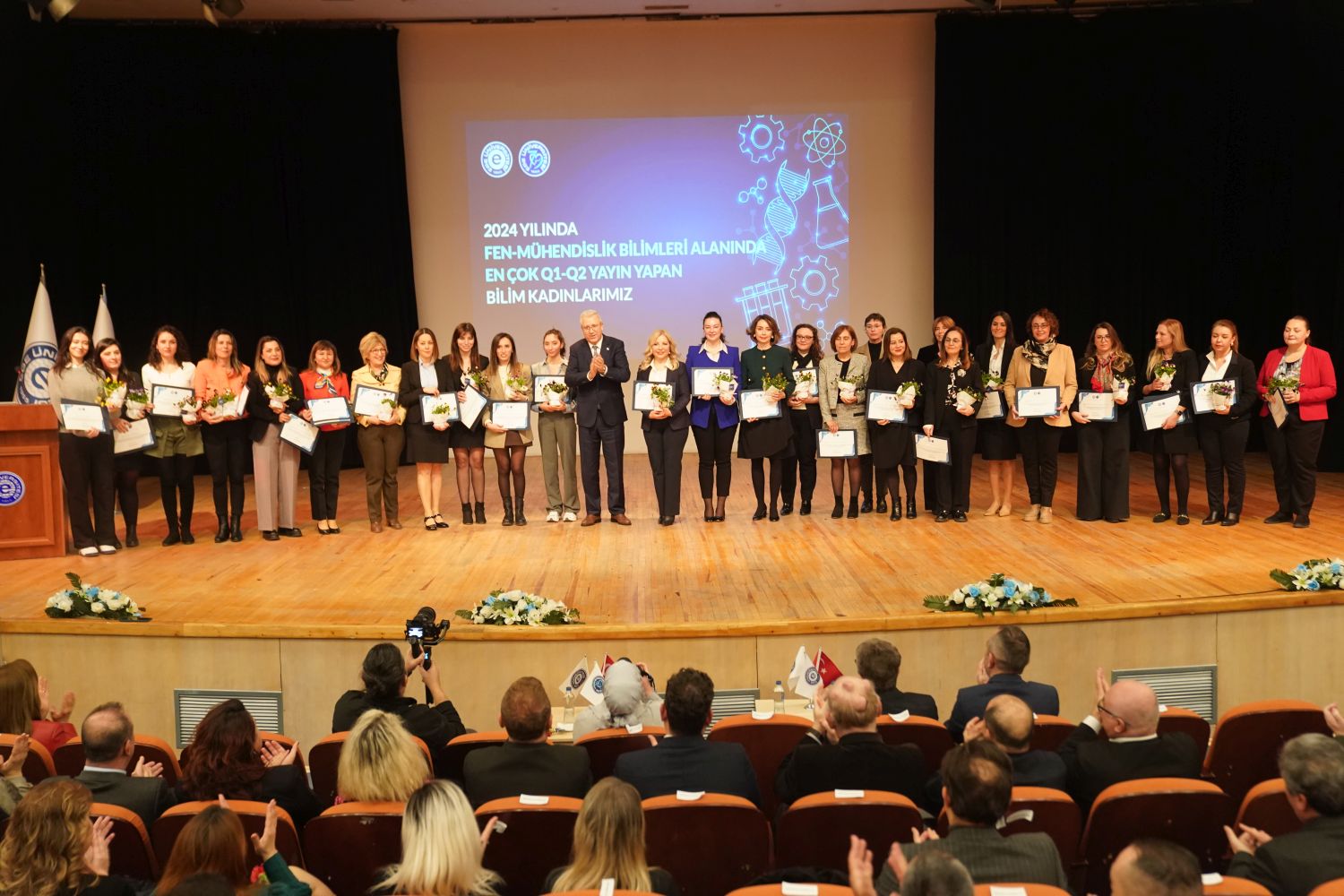 Rektör Prof. Dr. Budak, “Akademik gücümüzün büyük kısmını kadın araştırmacılarımıza borçluyuz”
