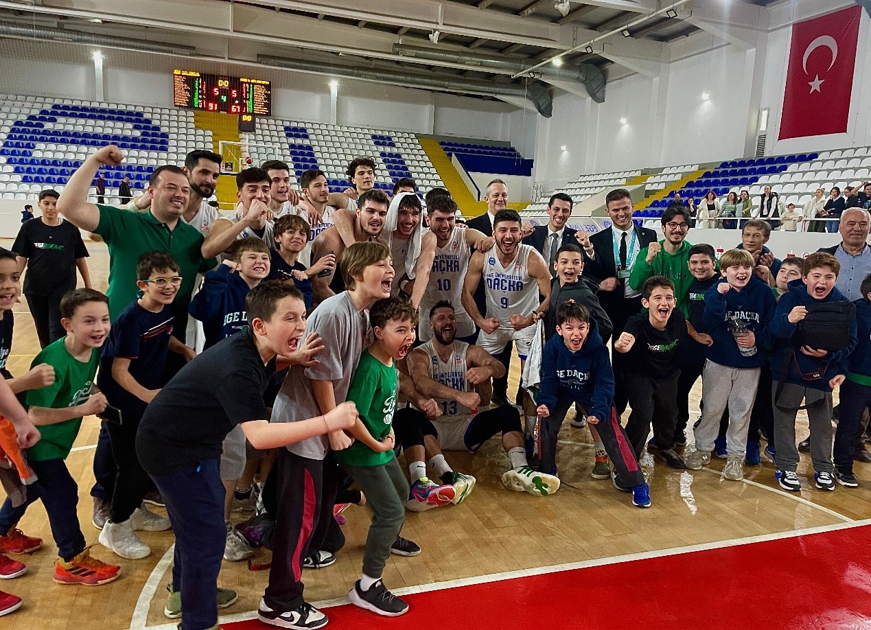 Ege Üniversitesi DAÇKA Play-off 2. tura adını yazdırdı