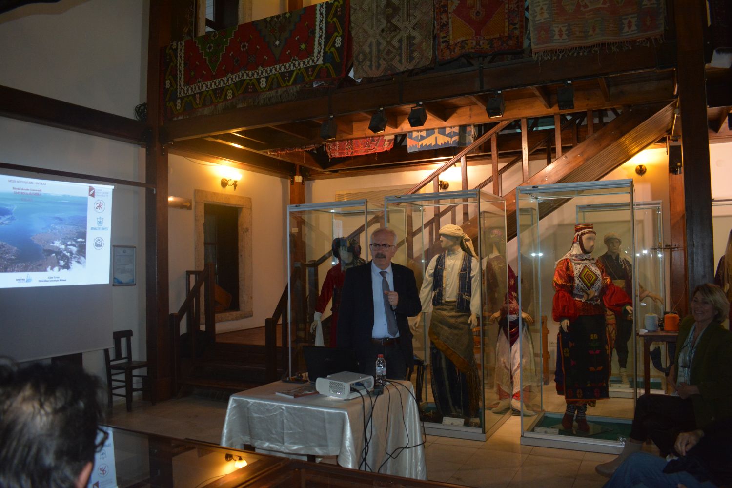 Prof. Dr. Akın Ersoy, ‘Smyrna Antik Kenti’ni anlattı