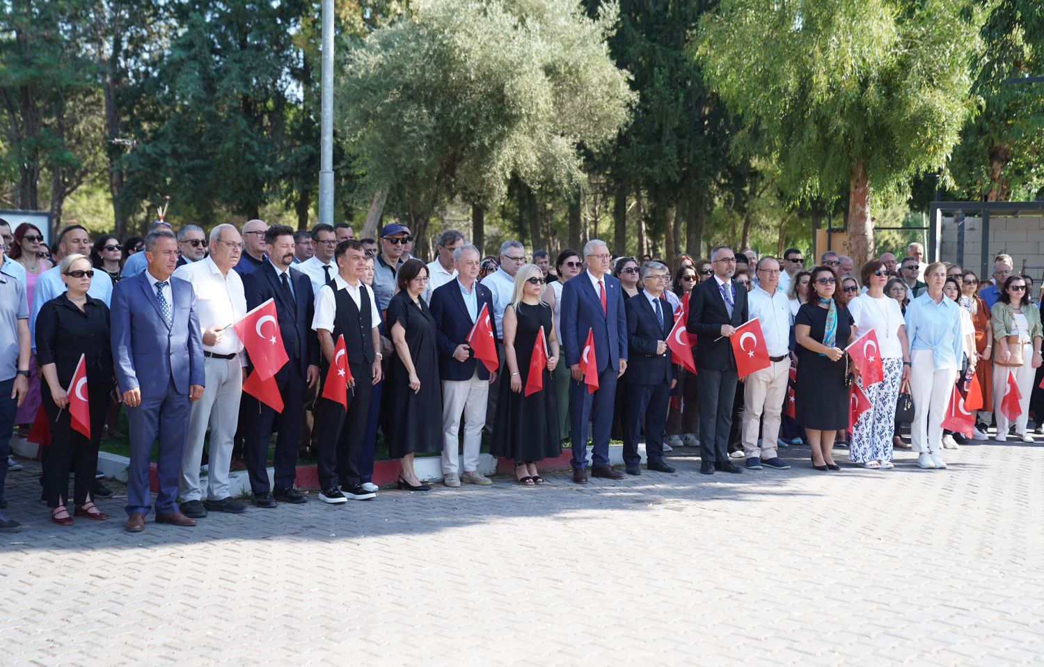 Ege Üniversitesi 15 Temmuz’da bir kez daha tek yürek oldu