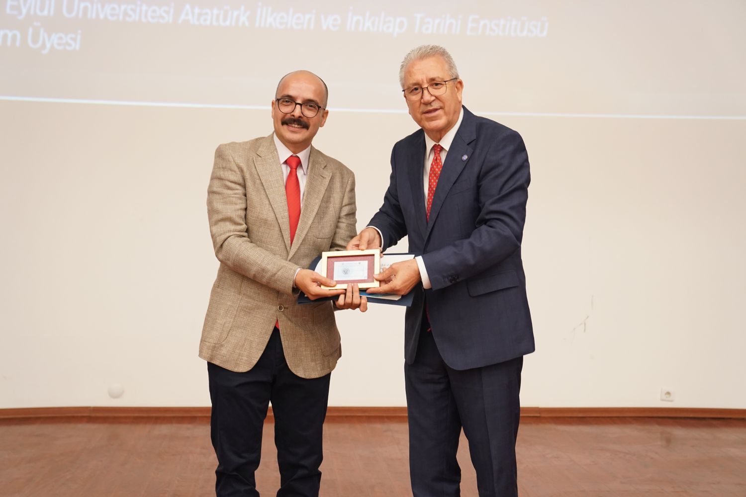 Prof. Dr. Çakmak, “15 Temmuz 150 yıllık demokrasi tarihimizde bir milattır”