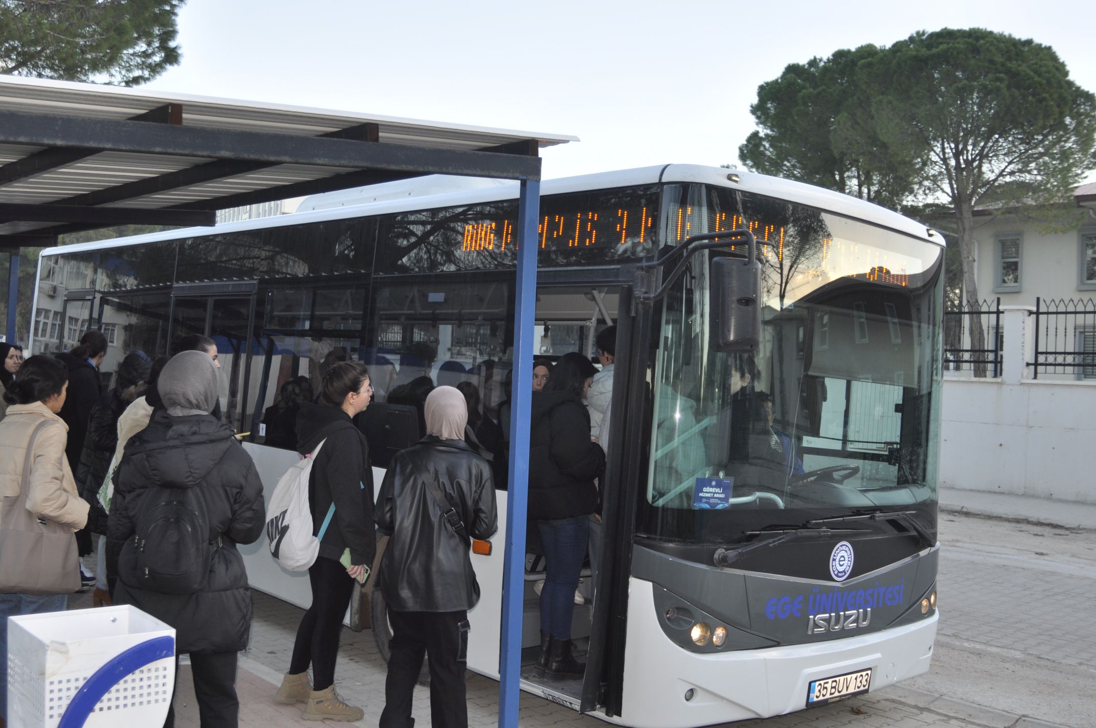 EÜ kampüs içi ulaşımda öğrencilerine konforlu çözümler sunuyor