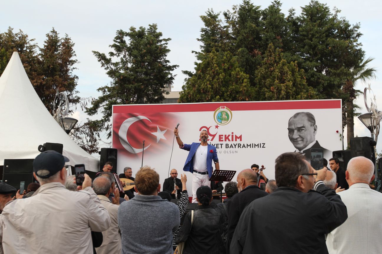 Ege Üniversitesinden “Atatürk’ü Anma Konseri”