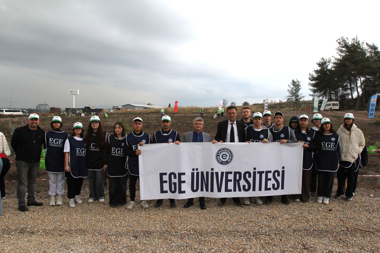 EÜ Ailesi Milli Ağaçlandırma Gününde “Yeşil Vatan” için fidan dikti