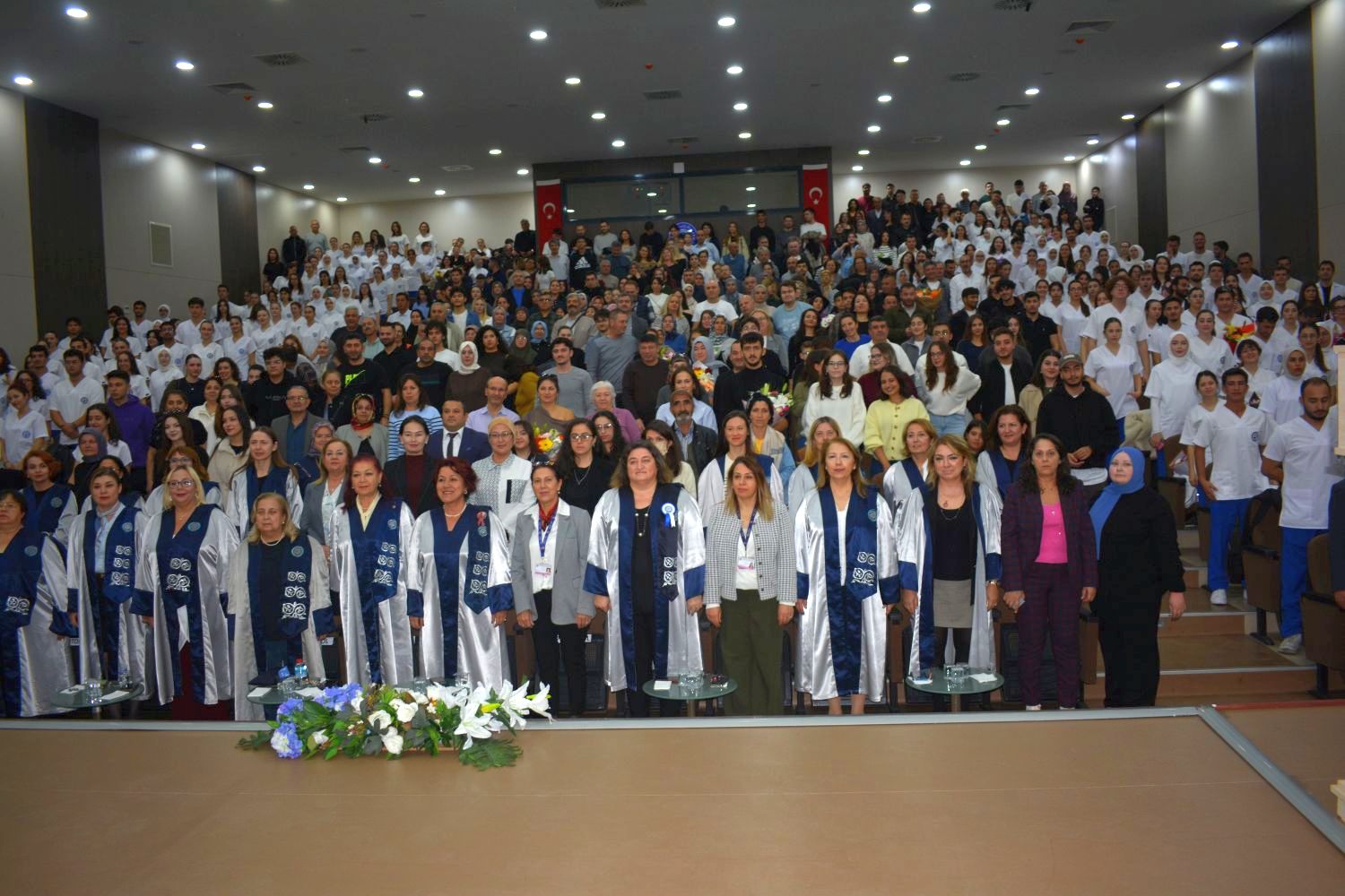 Ege Üniversitesi Hemşirelik Fakültesi’nde “IV. Üniforma Giyme Töreni”
