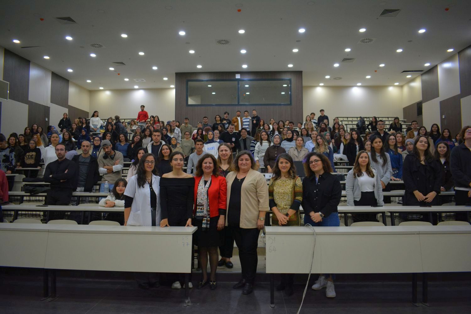 Ege Üniversitesi Hemşirelik Fakültesinde akranlar buluşuyor