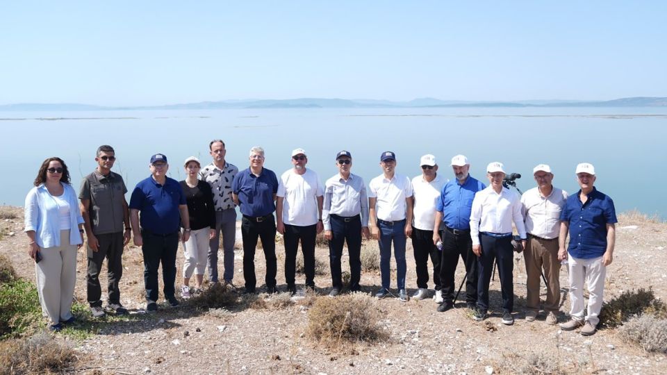  EÜ Heyeti, İzmir Kuş Cenneti ile Menemen Araştırma Uygulama ve Üretim Çiftliği’nde incelemelerde bulundu