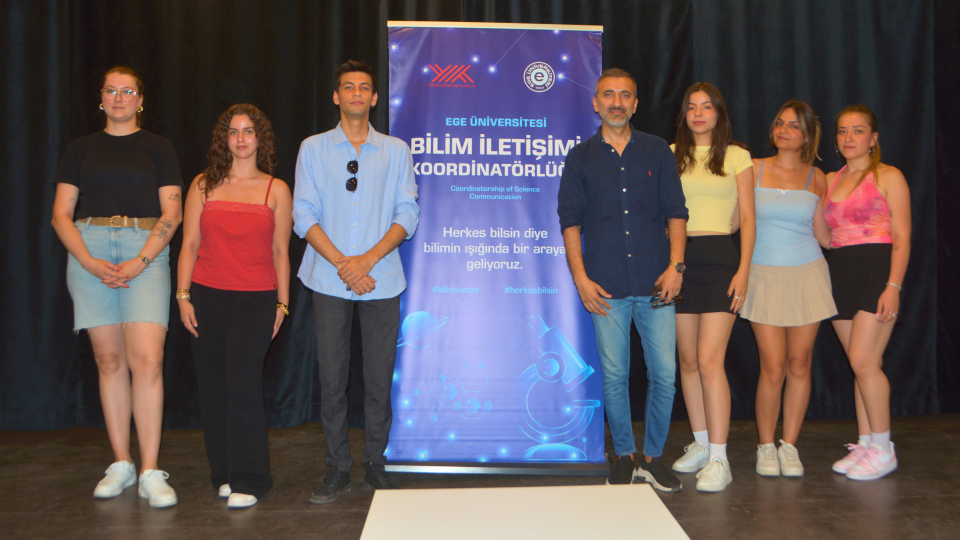 EÜ’de geleceğin tekstil mühendisliği ve yapay zekâ ele alındı