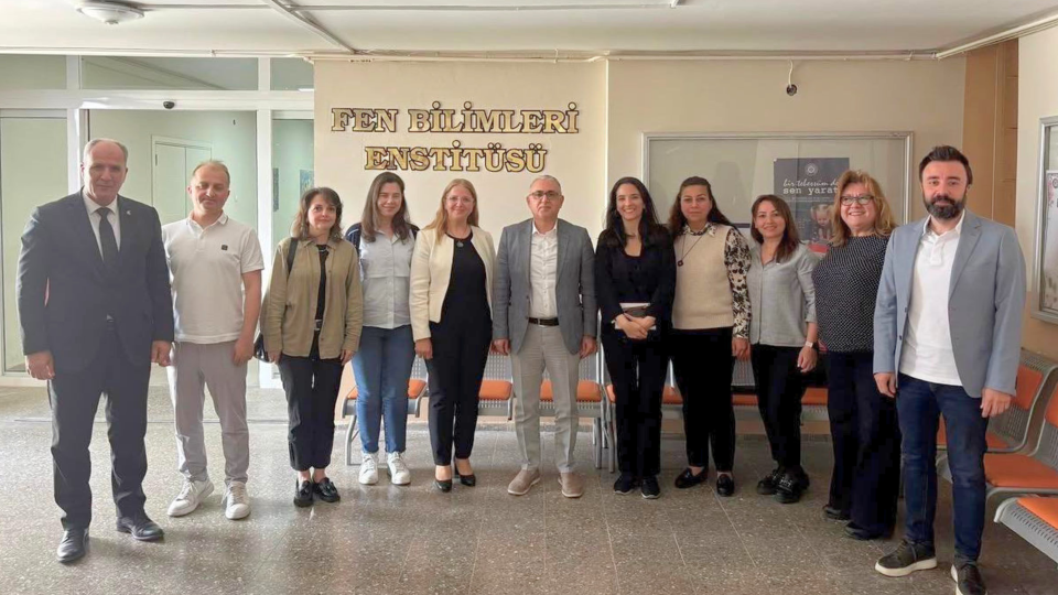 EÜ Fen Bilimleri Enstitüsü geleceğin bilim insanlarını bekliyor